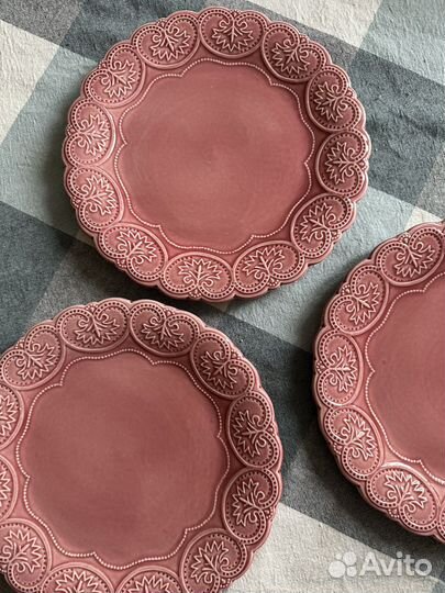Тарелки сервировочные