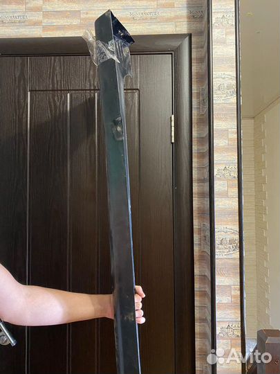 Декоративный порог правый на Honda civic 4d