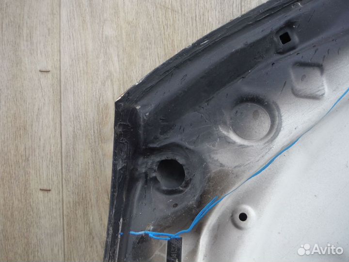 Капот №40 Toyota Land Cruiser 200 2008