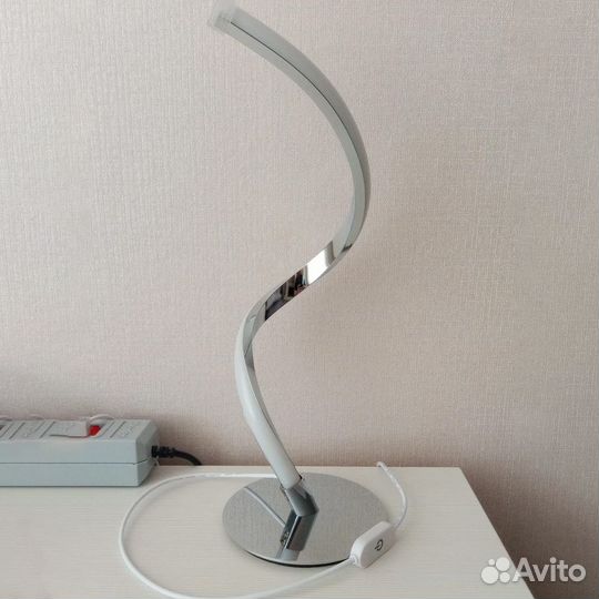 Настольная лампа Спираль