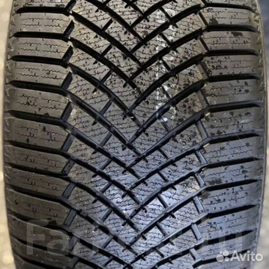 Yokohama BluEarth Winter V906 315/30 R22 107