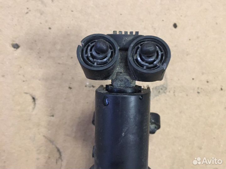 Форсунка омывателя фар Mercedes W203 (3090)