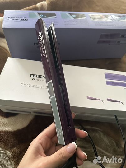 Утюжок титановый