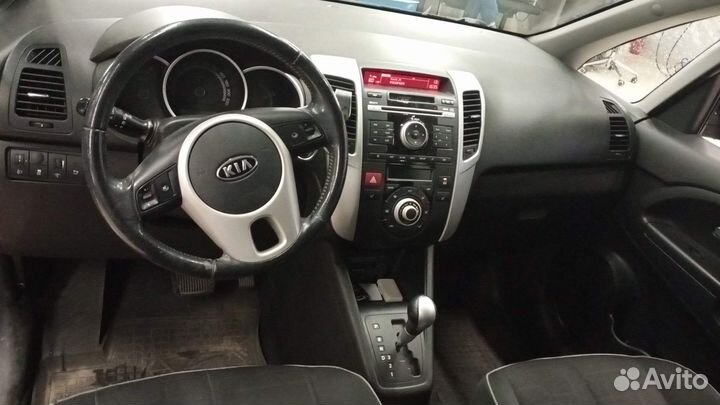 Kia Venga 1.6 AT, 2011, 198 165 км