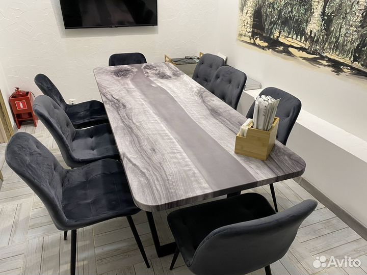 Кухонный стол 'British Example'