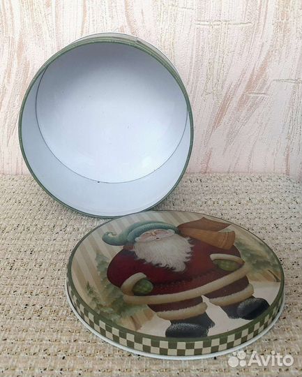 Коробка подарочная, жестяная