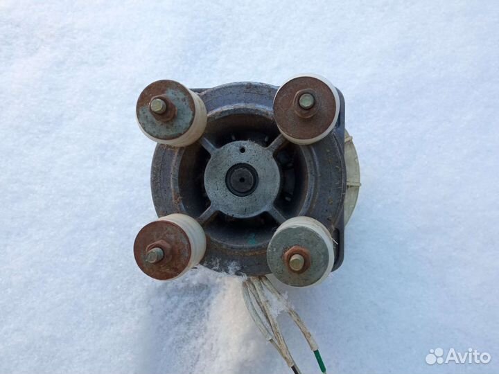 Электродвигатель от стиральной машины