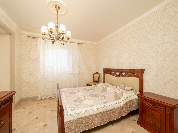 2-к. квартира, 95 м², 9/15 эт.