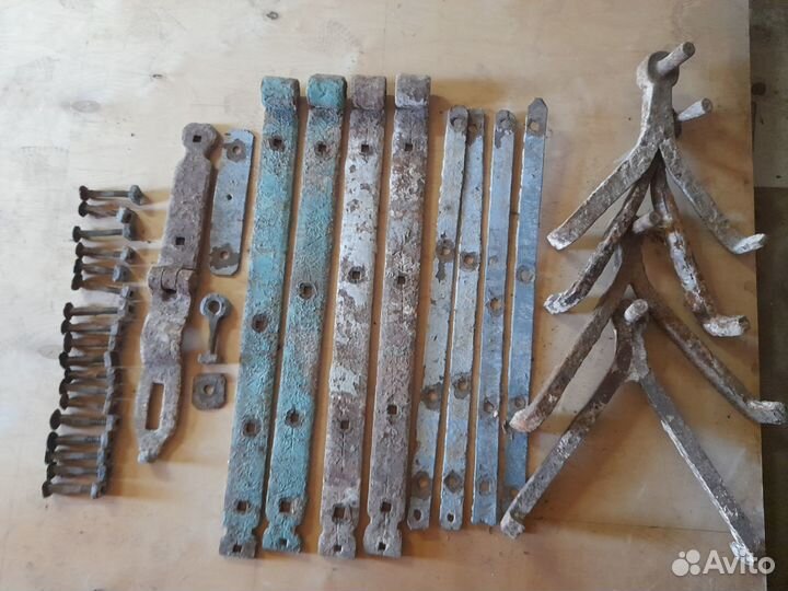 Петли старинные 100 лет