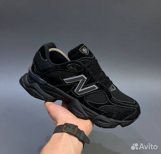 Современные New Balance 9060 Black