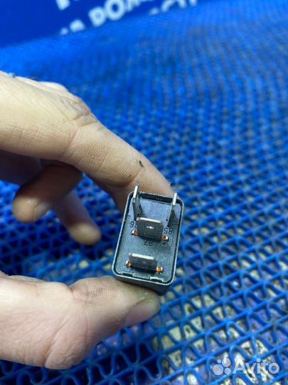 Реле Opel Corsa D хэтчбек Z12XEP 2007