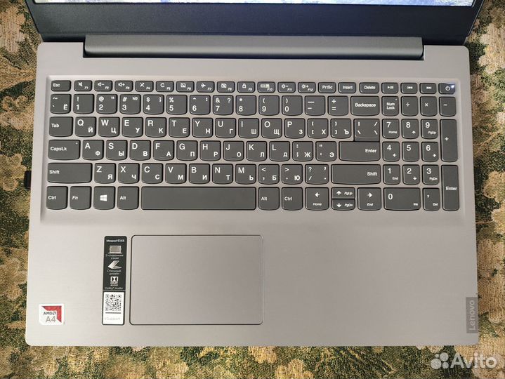 Ноутбук lenovo