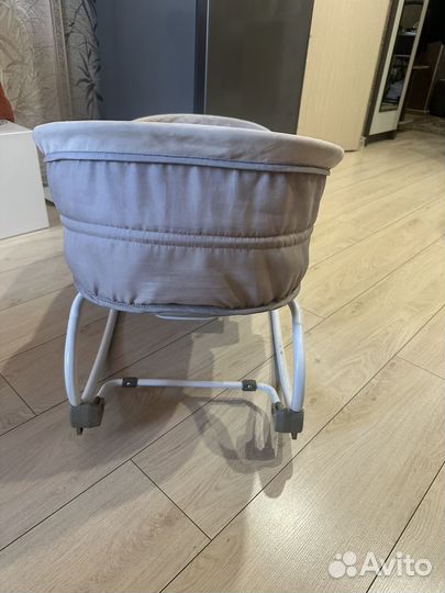 Шезлонг качалка для ребенка