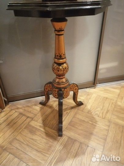 Лебедь золотая хохлома