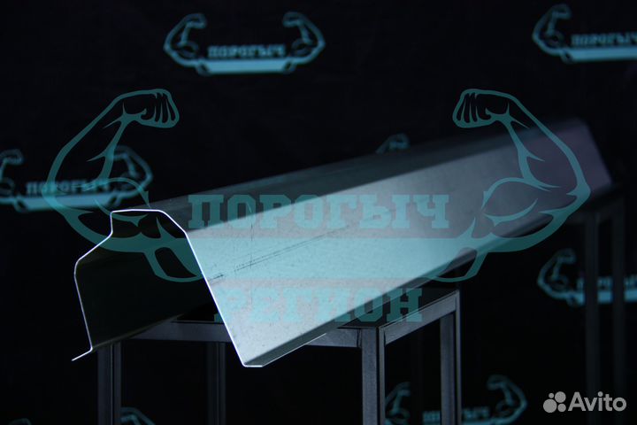 Кузовной порог Opel Astra H