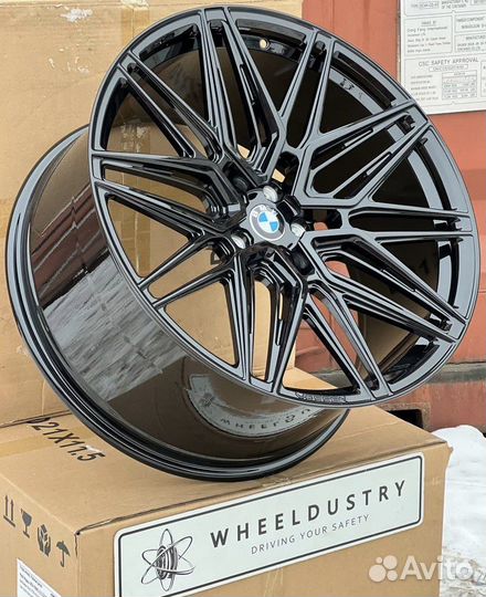 Кованые диски R22 BMW X6 G06 наличие