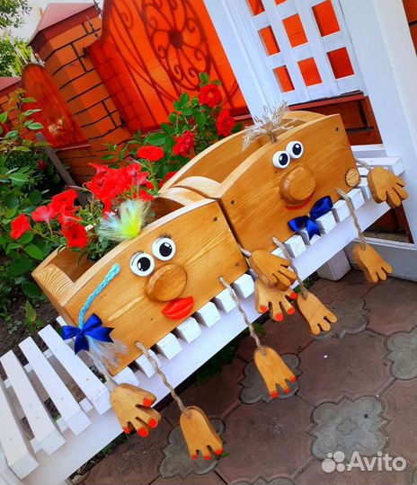 Вазон для цветов