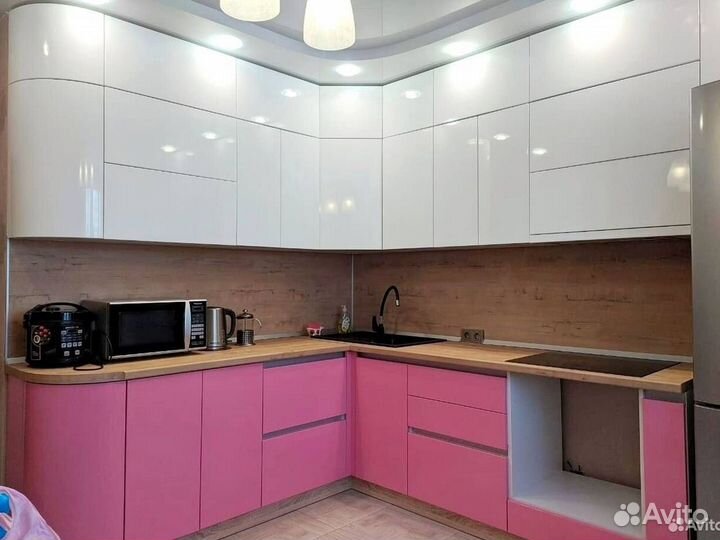 Кухонный гарнитур любой сложности