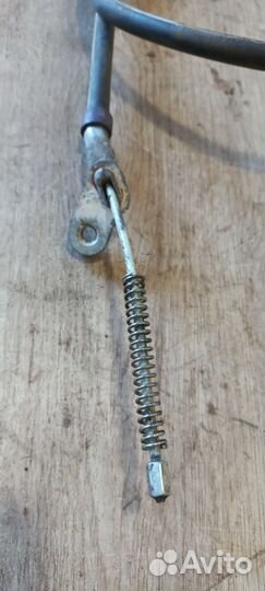 Трос ручника правый Nissan Juke F15