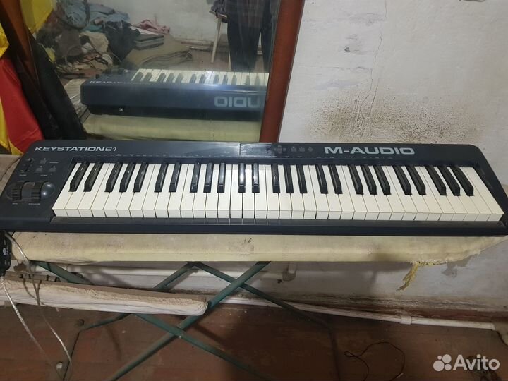 Midi клавиатура m audio