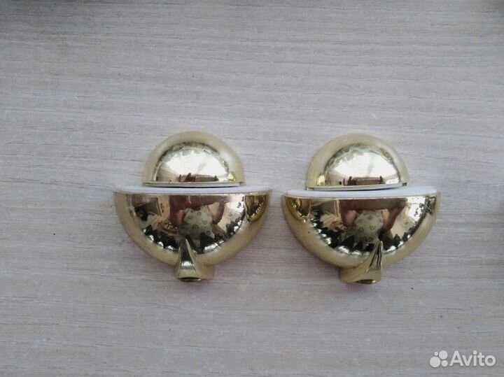 Держатель для полок