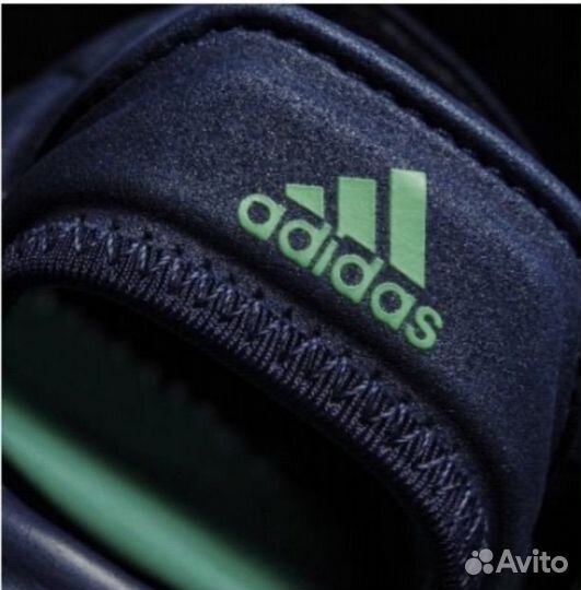 Сандалии adidas 20