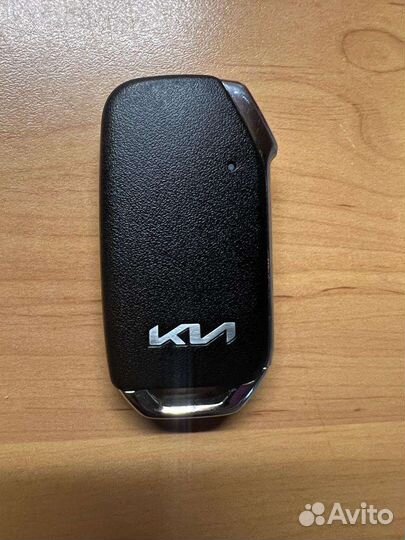 Оригинальный ключ Kia 95440-P2310