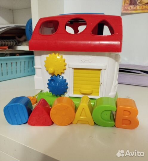 Музыкальные игрушки для малышей