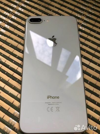 Телефон iPhone 8 plus
