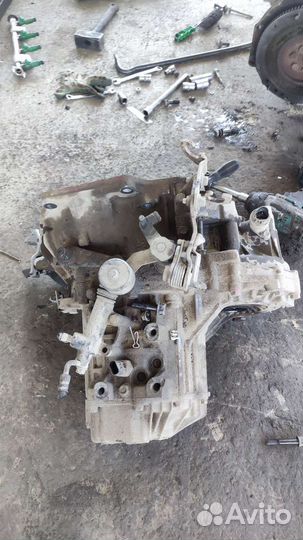 Механическая коробка передач Элантра XD. 2.0