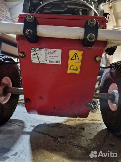 Tielburger TK 17 с двигателем Honda GCV 135