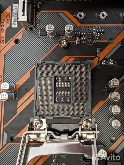 Gigabyte B365 M Aorus Elite LGA1151v2 в идеале