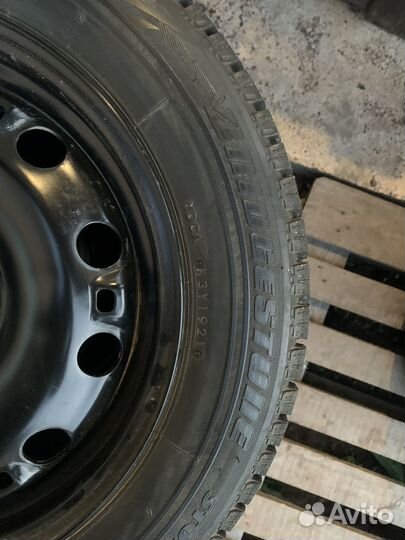 Bridgestone Blizzak Revo GZ 185/60 R15