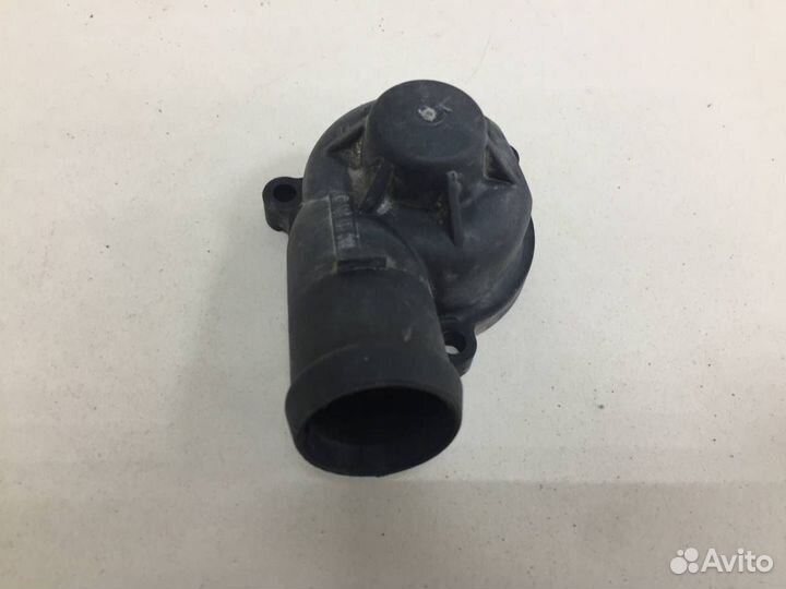 Крышка термостата Volkswagen Polo Sed RUS 2011