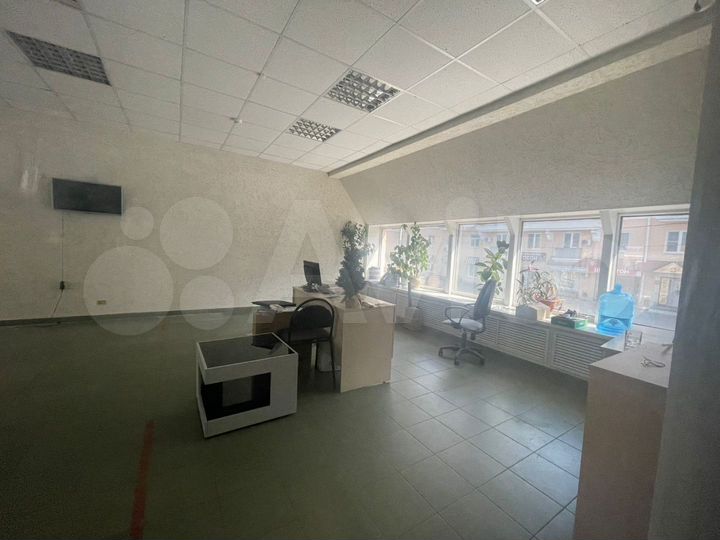 Первая линия у Ленты, 100 м²