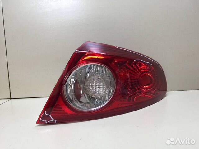 Фонарь задний наружный правый Chevrolet Lacetti J2