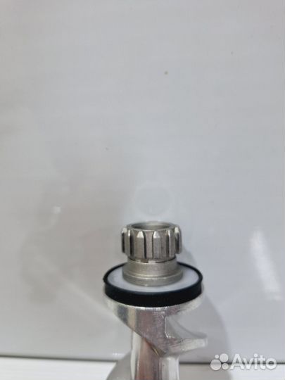 Шнек мясорубки Bosch MFW66/67/68