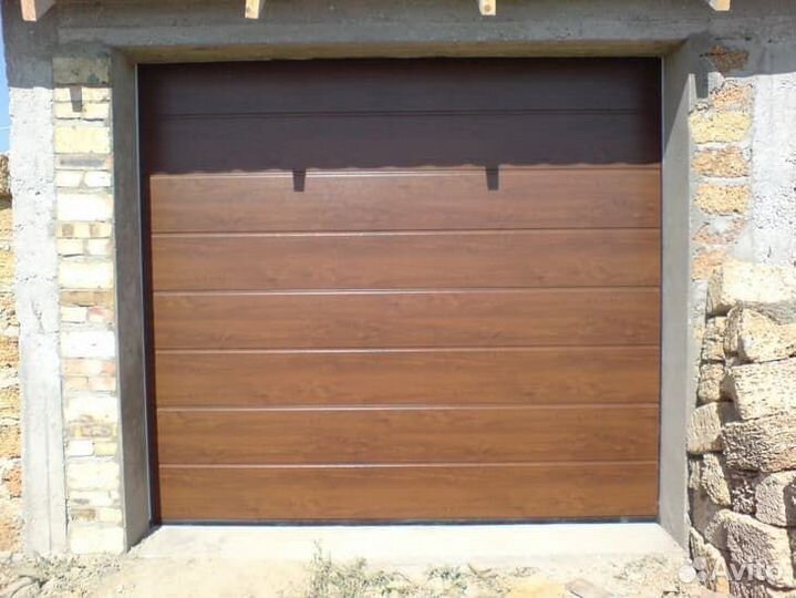 Секционные ворота Алютех 3000*2125