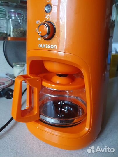 Кофеварка Oursson со встроенной кофемолкой