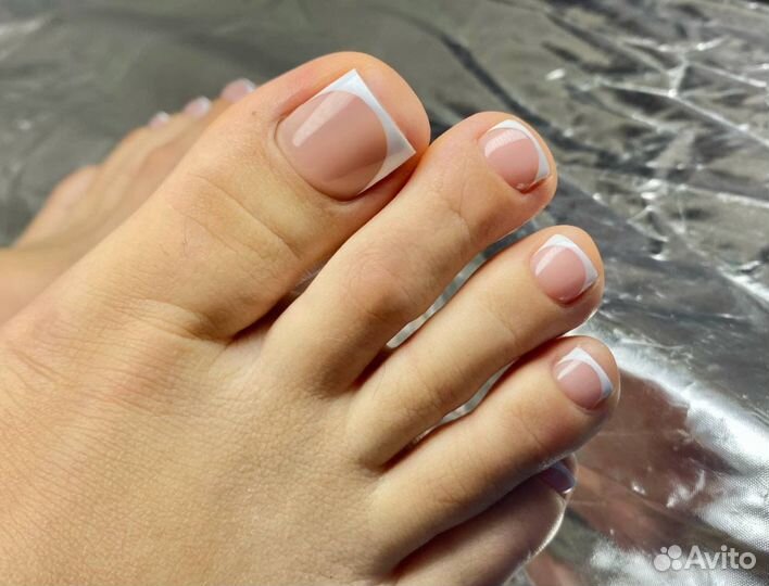 Маникюр/педикюр