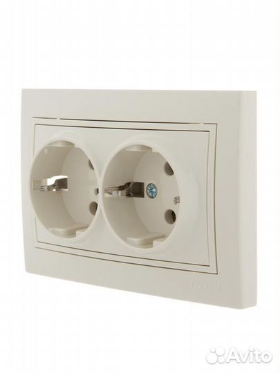 Розетка 2-м сп Mira 16А IP20 с заземл. со вставкой керамика крем. lezard 701-0303-127