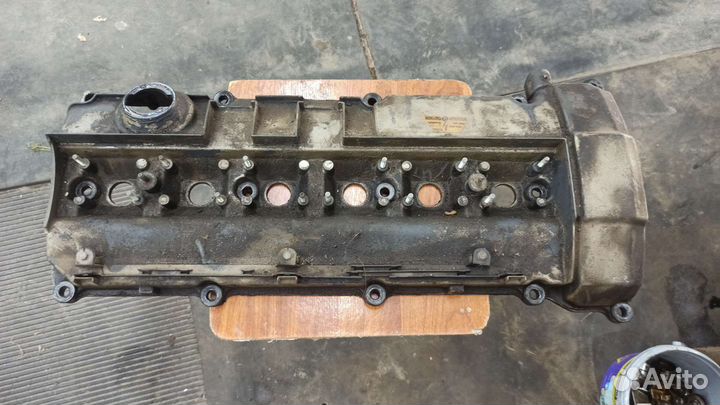 Клапанная крышка м50б25 без ванос