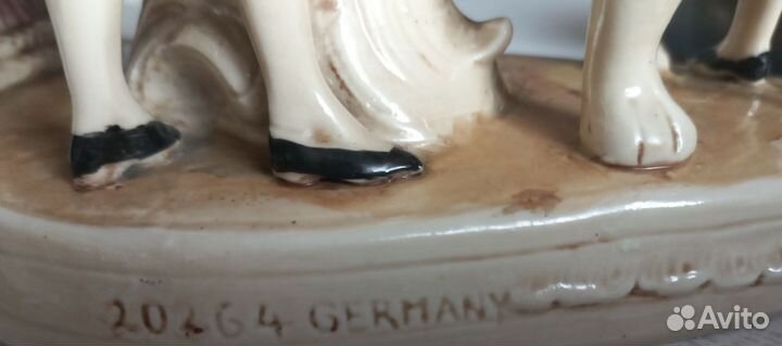 Статуэтка фарфор, 