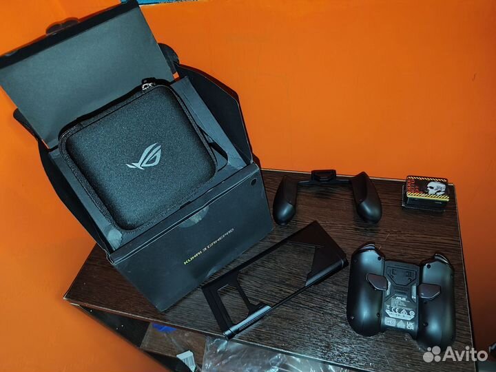 ROG Kunai 3 Gamepad for ROG Phone 6