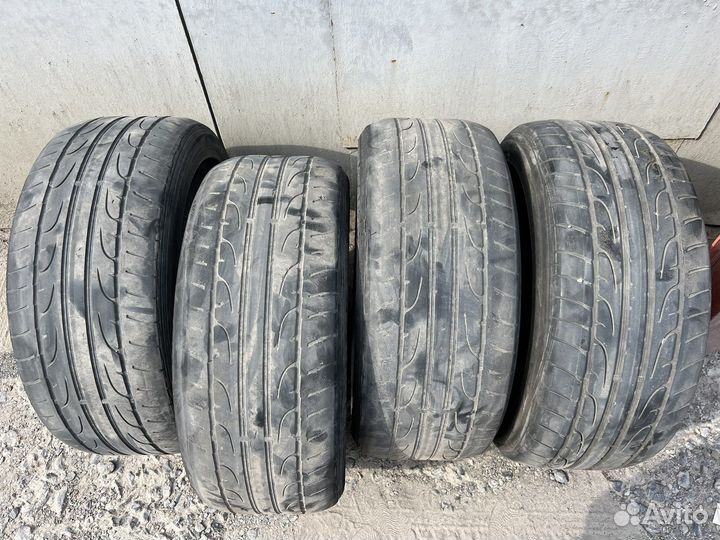 Dunlop SP Sport Maxx 215/45 R16