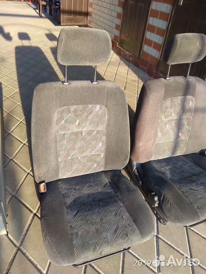 Сиденья на Caldina 215