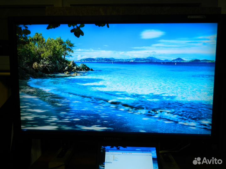 Монитор из европы 46