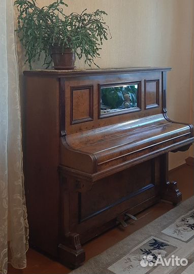 Антикварное немецкое пианино