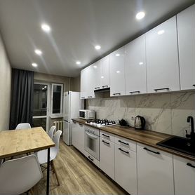 1-к. квартира, 40 м², 9/9 эт.