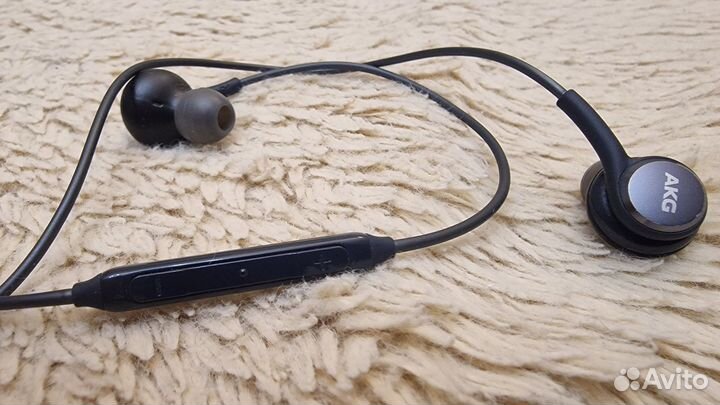 Проводные наушники Samsung AKG EO-IG955